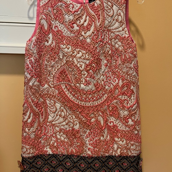 GORGEOUS Dolce & Gabbana Size 42 - Picture 4 of 6